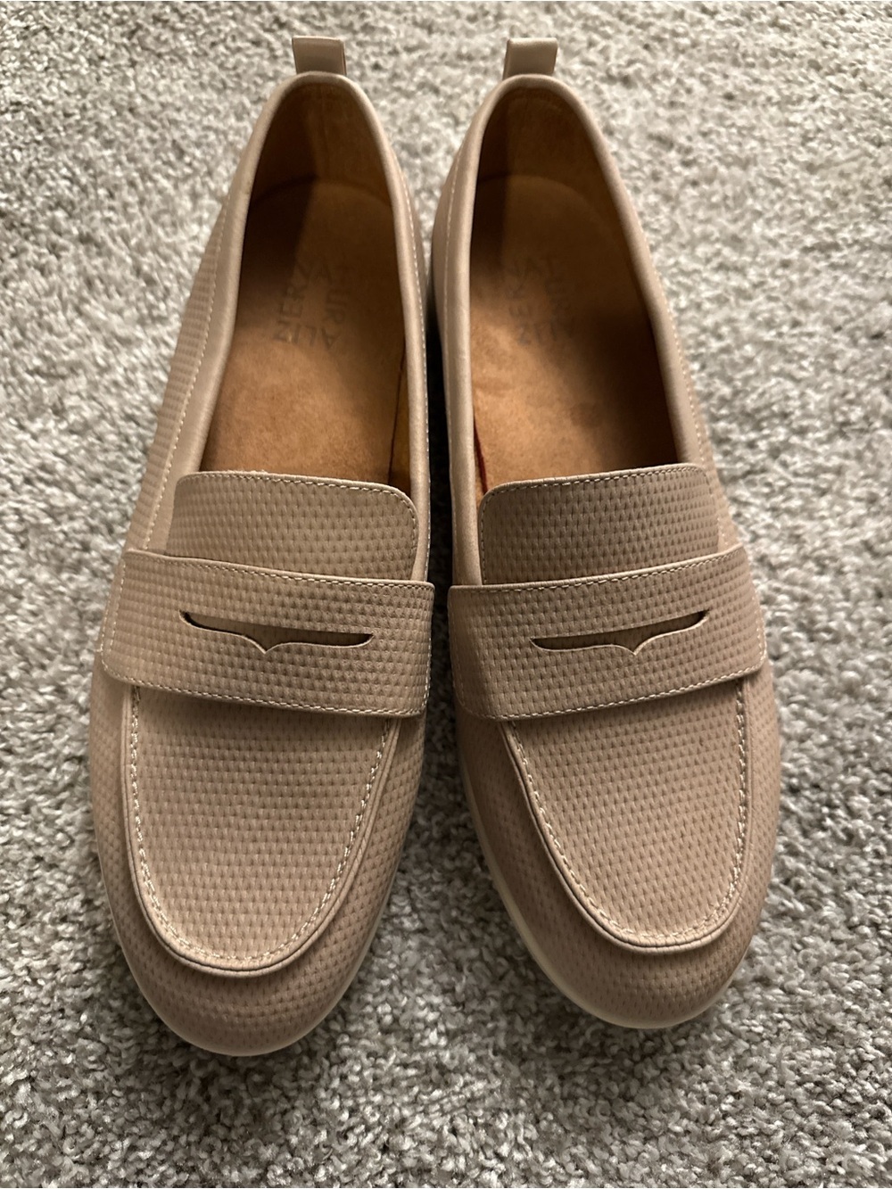 Naturalizer Women's Loafers in Beige Taupe